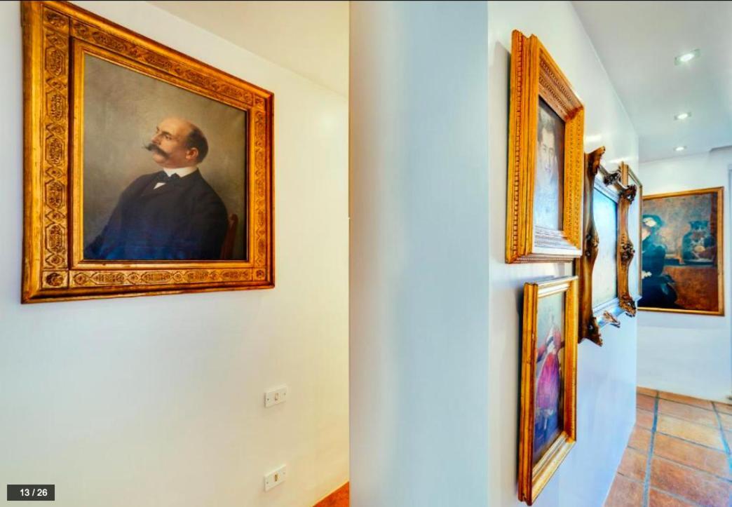 Luxury Art In Trastevere With Terrace Lägenhet