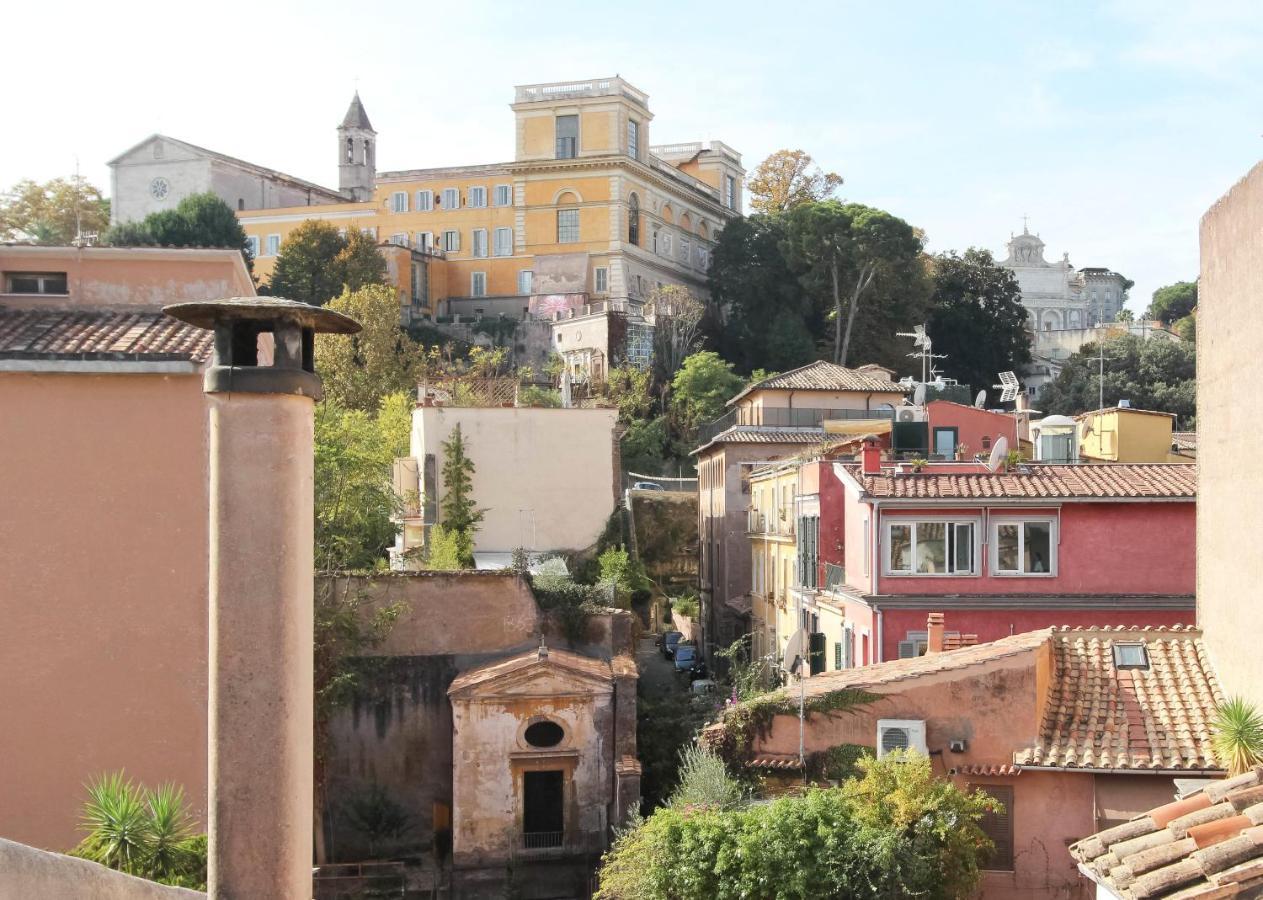 Luxury Art In Trastevere With Terrace Lägenhet *